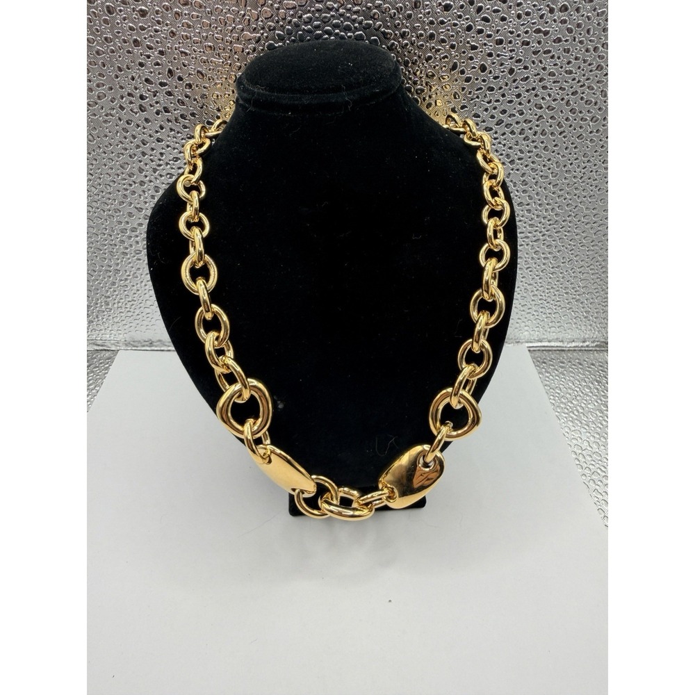 Liz Claiborne Gold Tone Chunky Link Chain Necklace With Decorative Toggle Signed